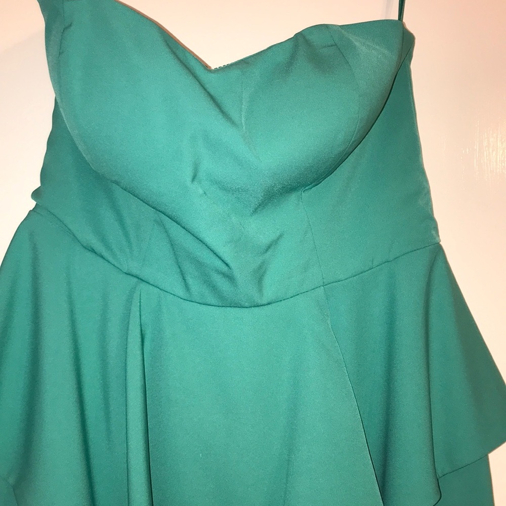 Sweetheart peplum dress